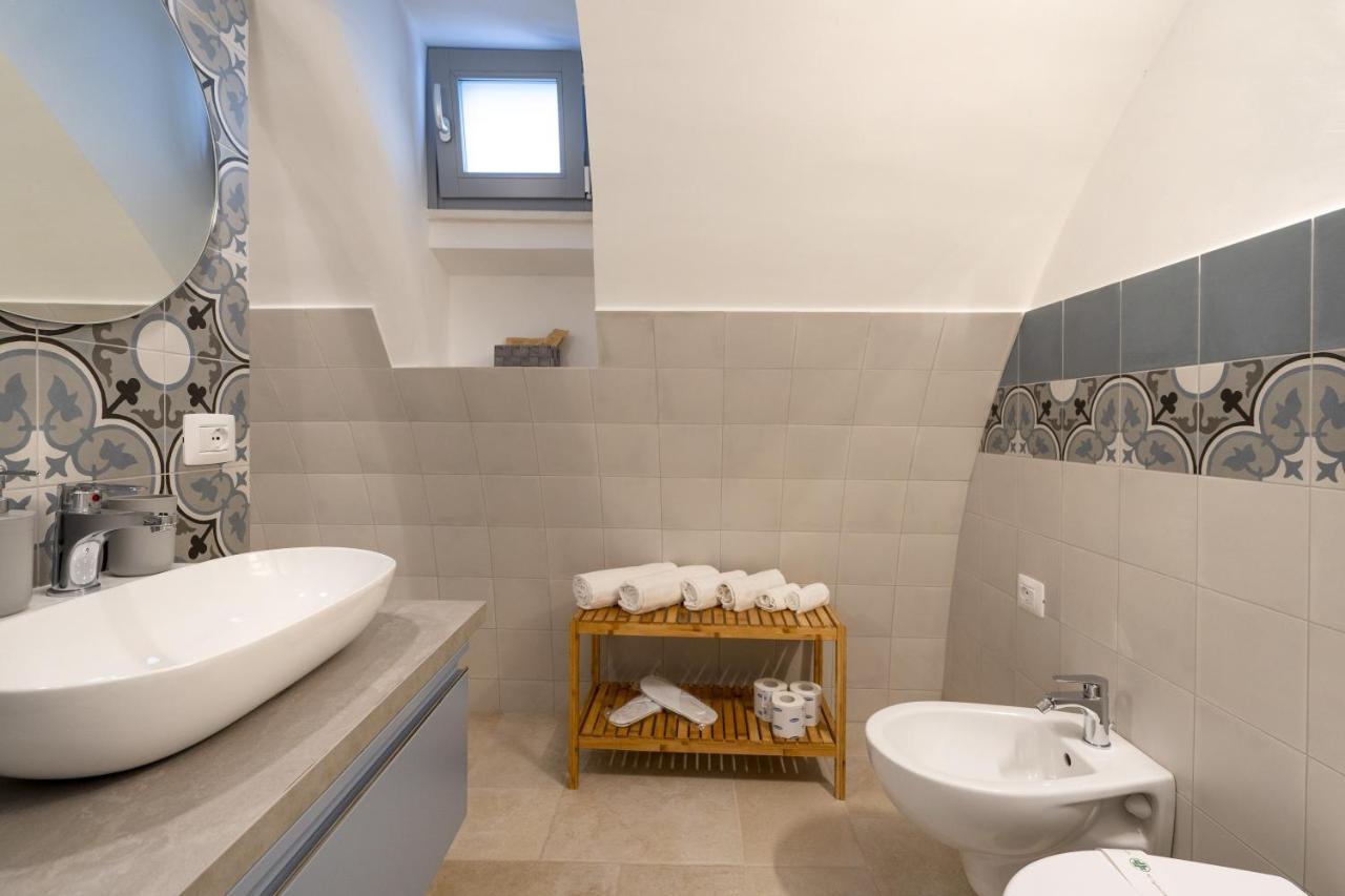 Suite La Scala Del Borgo Cisternino Luaran gambar
